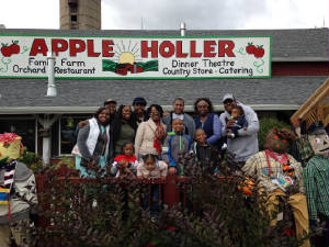 ApplePicking2016.jpg